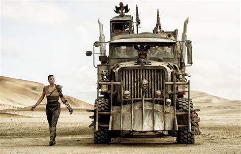 Mad Max: Fury Road - szalone pościgi w postapokaliptycznym świecie z Charlize Theron!